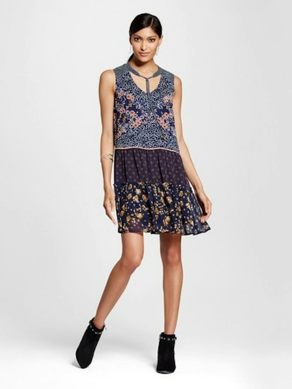 Xhilaration Navy Floral Tiered Sleeveless Chiffon Dress Women's Size Medium NWOT